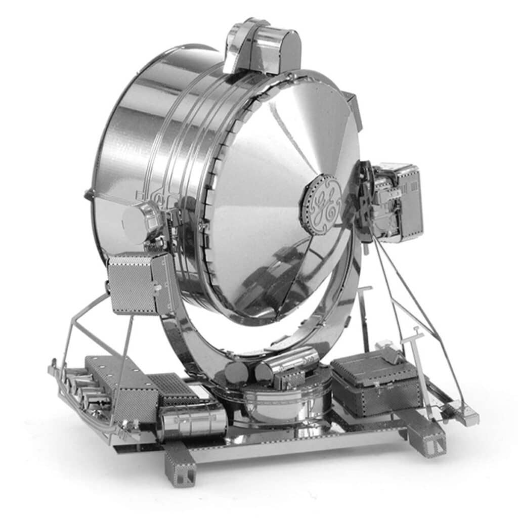 Metal Earth Batman v Superman – Bat Signal